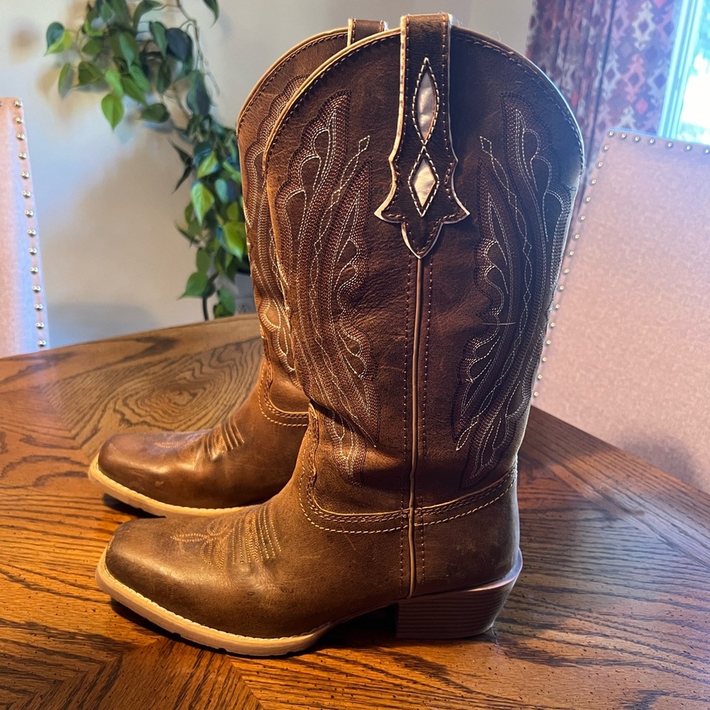JUSTIN WOMEN'S REIN WAXY WESTERN BOOTS - SQUARE TOE